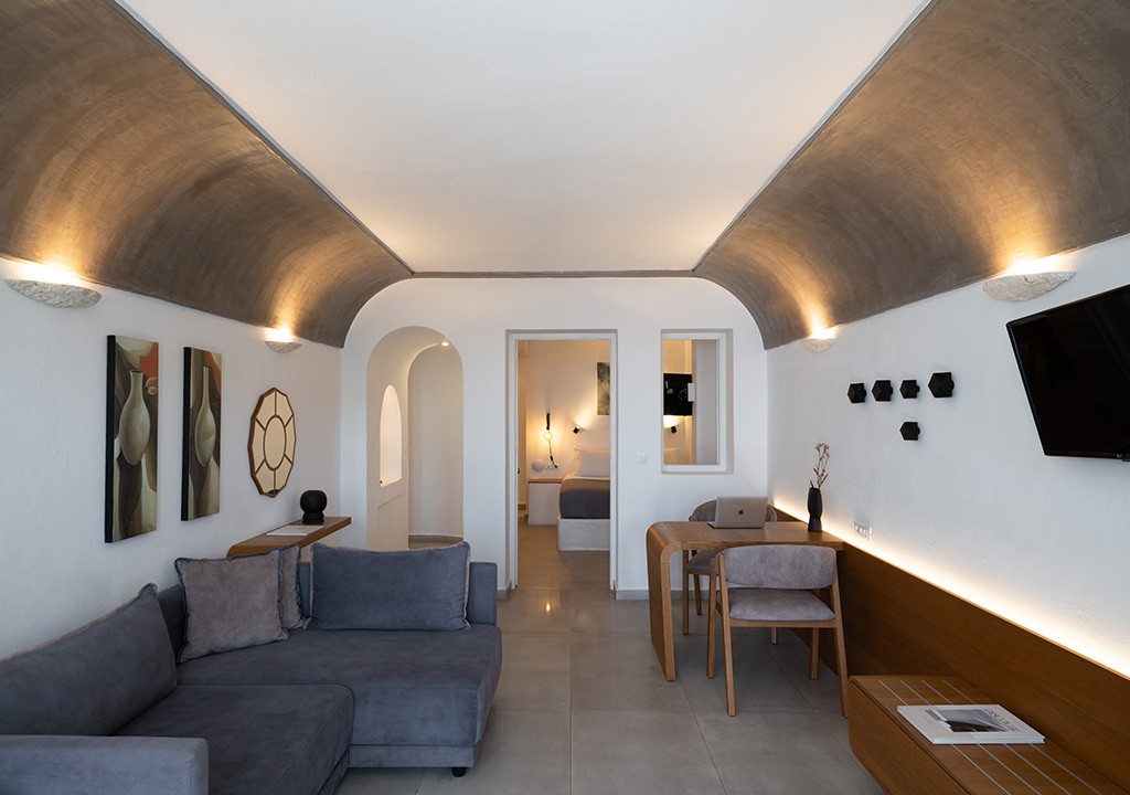 TWO-BEDROOM