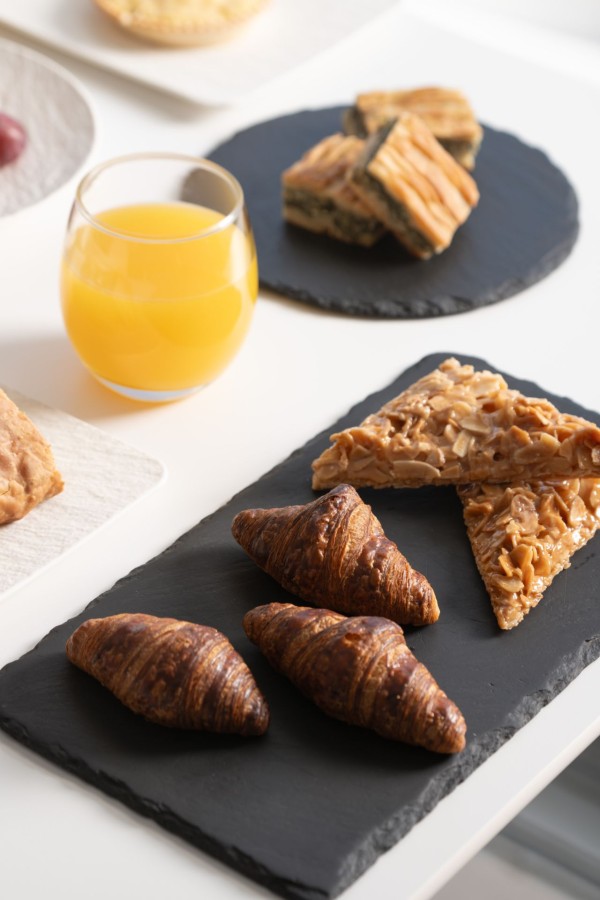 A Perfect Santorini Breakfast Experience | Santorini Princess Luxury Hotel
